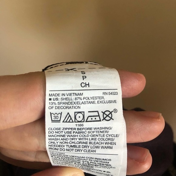 Old Navy Active Dark Purple Fashion Workout Leggings Size S - Picture 6 of 6